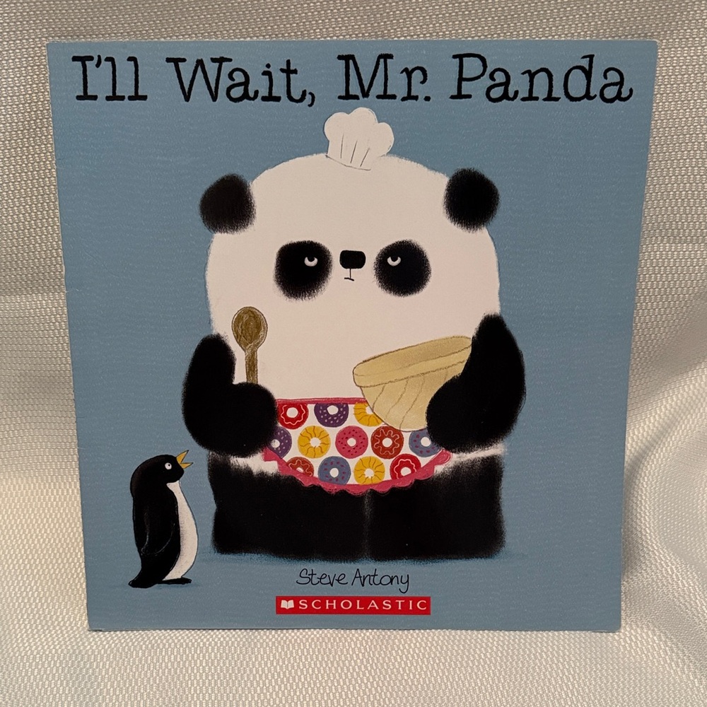 Scholastic I'll Wait, Mr.‎ Panda Book - Blue and Black